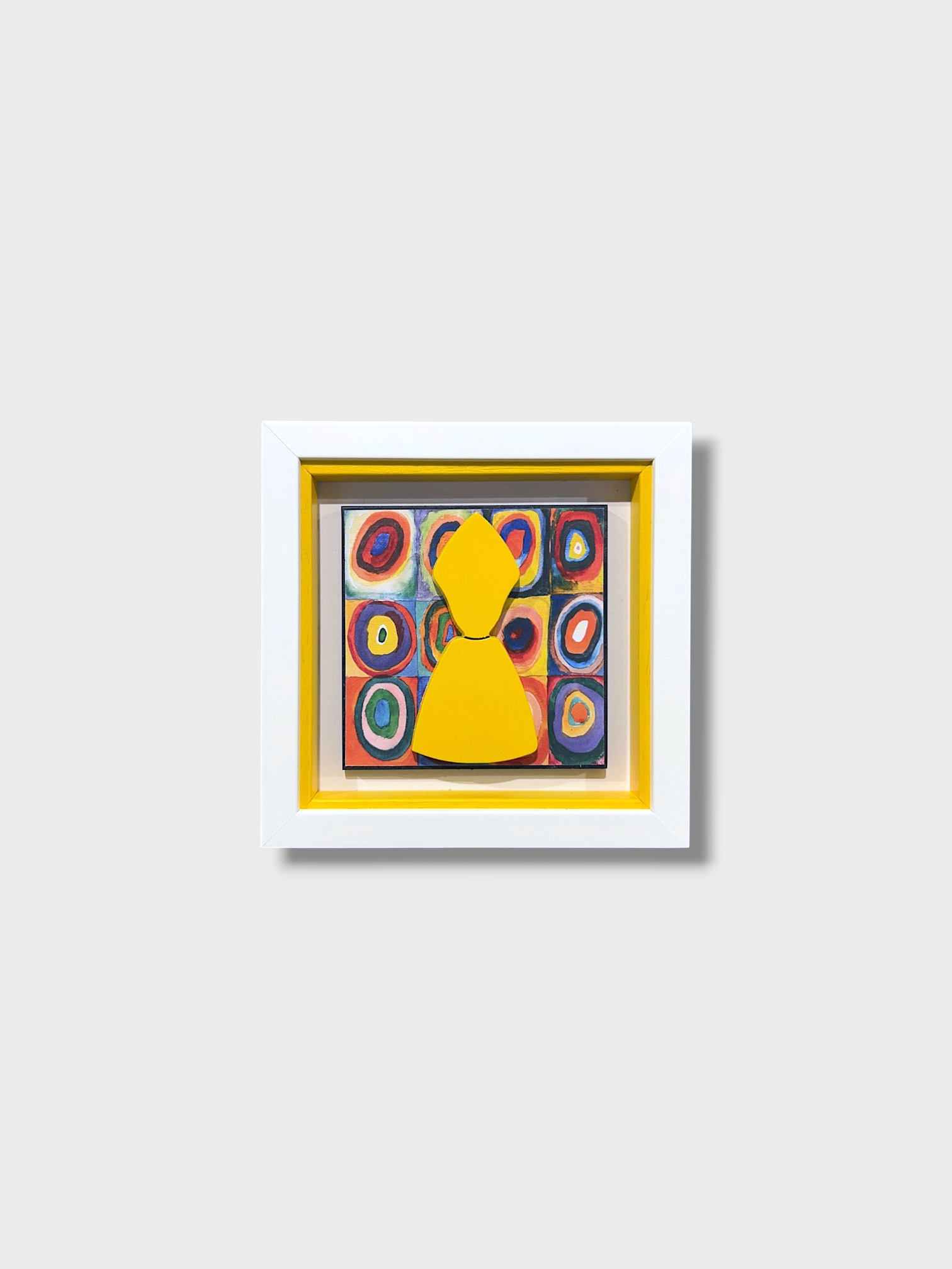 Quadro artigianale San Gennaro su sfondo stile Wassily Kandinsky. Scultura in legno e pietra 20x20 cm fatta a mano nel laboratorio. Acquista su Alleria!